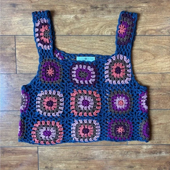 Natural Life Crochet Tank - Picture 1 of 7